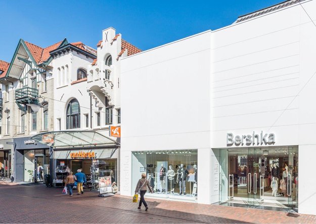 KRION® ventilated facade for Bershka Hilversum – Holland