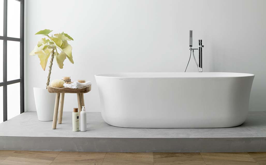Bañera ARCH, sutileza, elegancia y practicidad con un tacto que nos recuerda a la piedra natural, KRION® BATH - Solid Surface